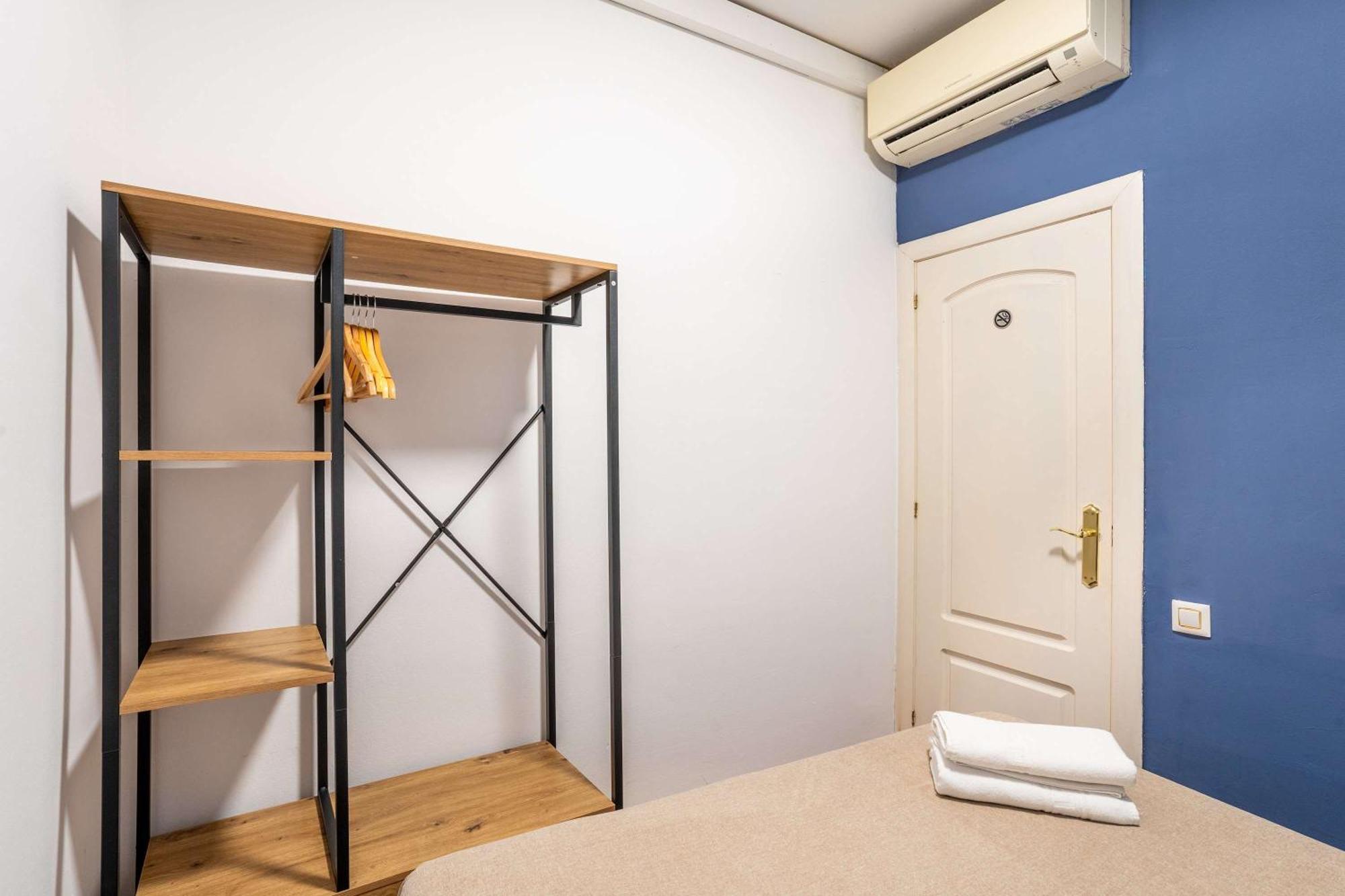 Next To Sagrada Familia 4-Bedroom Apartment Βαρκελώνη Εξωτερικό φωτογραφία