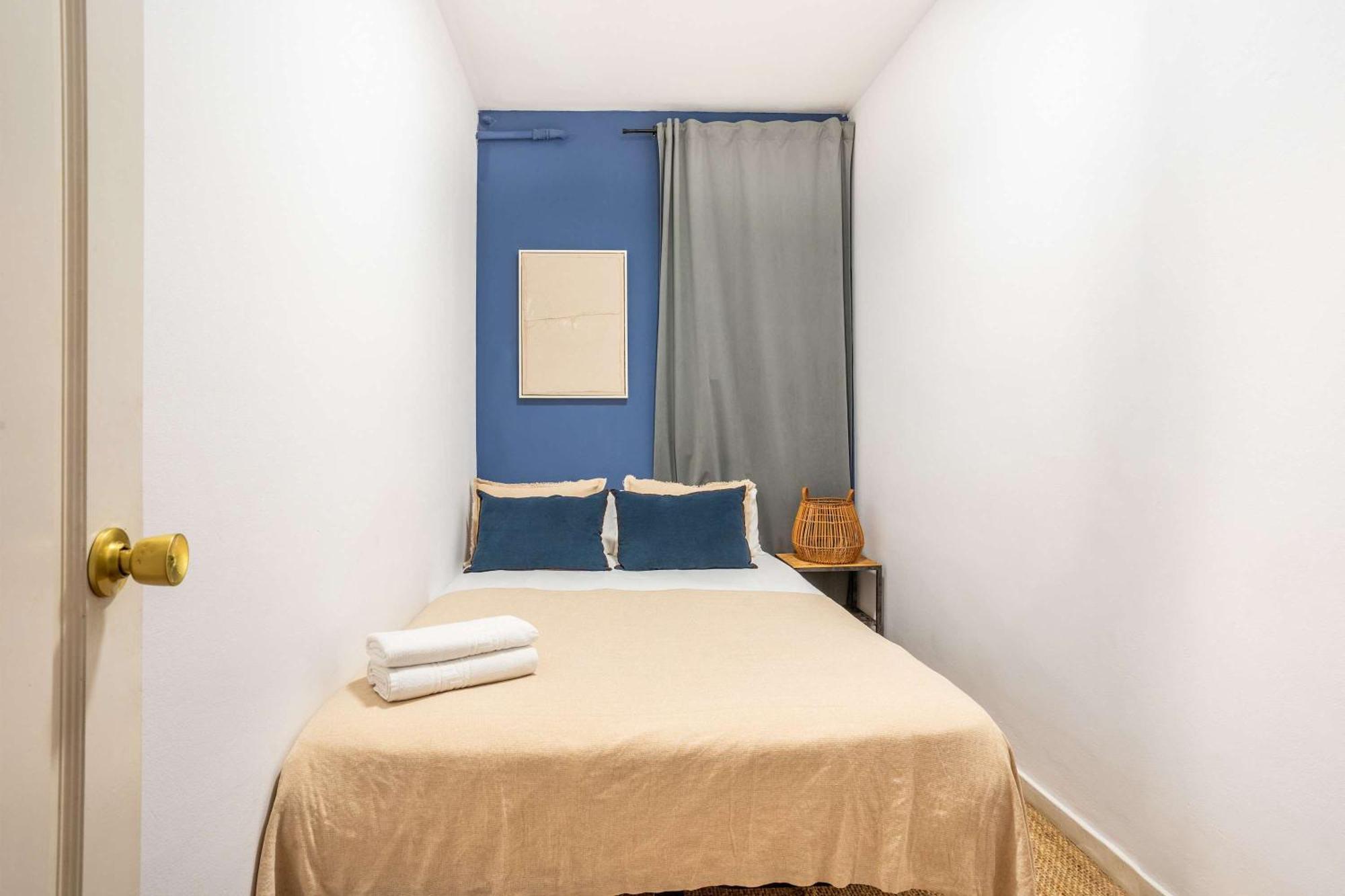 Next To Sagrada Familia 4-Bedroom Apartment Βαρκελώνη Εξωτερικό φωτογραφία