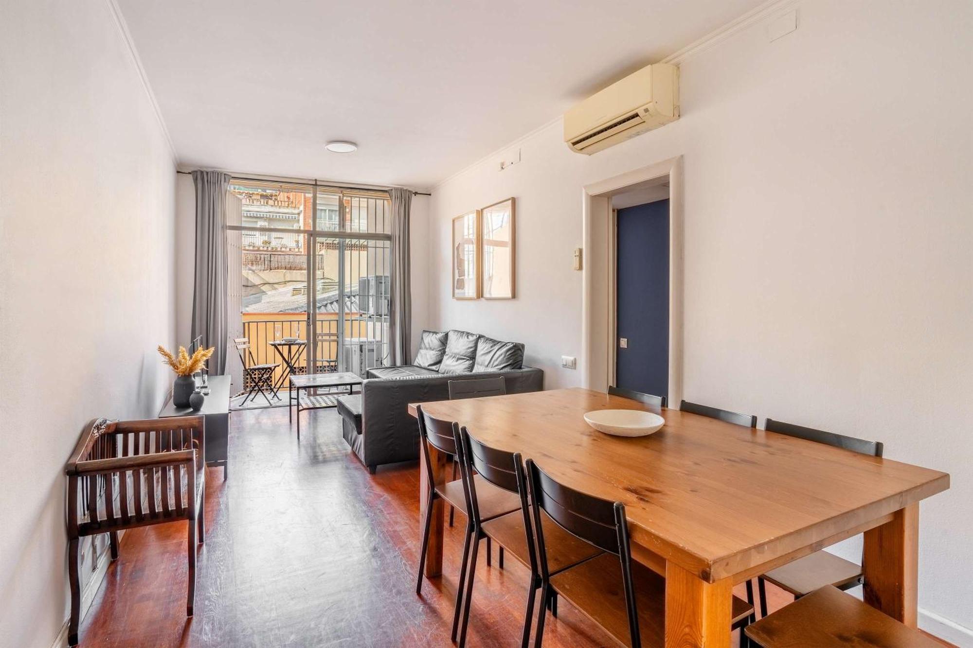 Next To Sagrada Familia 4-Bedroom Apartment Βαρκελώνη Εξωτερικό φωτογραφία